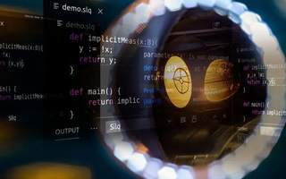 日照 api php源码,下载的php源码怎么运行呢？